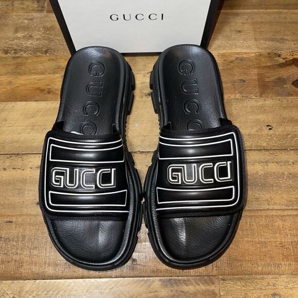Gucci Aguru Trek Slides - Picture 10 of 12